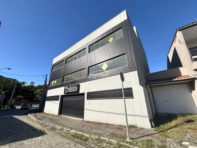 Sala Comercial para alugar, 99m² no Garcia, Blumenau