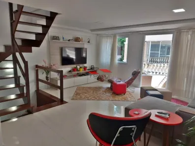 Casa de Condomínio com 3 Quartos à venda, 230m² no Pedra Redonda, Porto Alegre