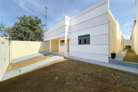 Casa com 3 Quartos para alugar, 227m² no Santa Rosa, Cuiabá