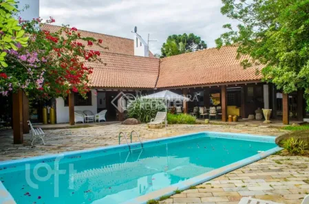 Casa com 6 Quartos à venda, 702m² no Cavalhada, Porto Alegre