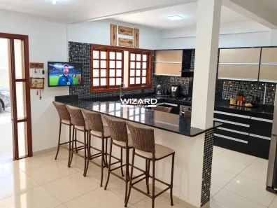 Casa com 3 Quartos para alugar, 270m² no Jardim Conceição (Sousas), Campinas