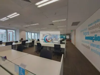 Sala Comercial para alugar, 460m² no Vila São Francisco (Zona Sul), São Paulo