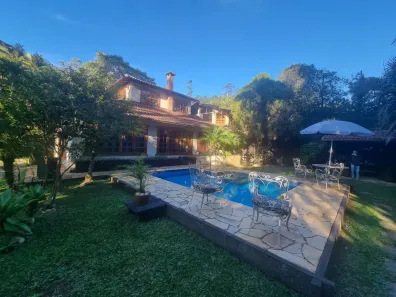 Casa com 4 Quartos à venda, 1430m² no Mury, Nova Friburgo