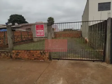 Lote/Terreno com 1 Quarto à venda, 315m² no Aquilles Sthengel, Londrina