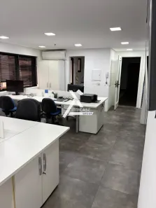 Sala Comercial para alugar, 105m² no Pinheiros, São Paulo