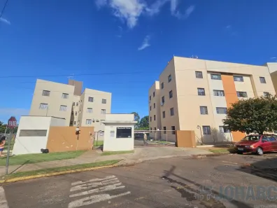 Apartamento com 3 Quartos para alugar, 69m² no Núcleo Habitacional Papa João Paulo I, Apucarana
