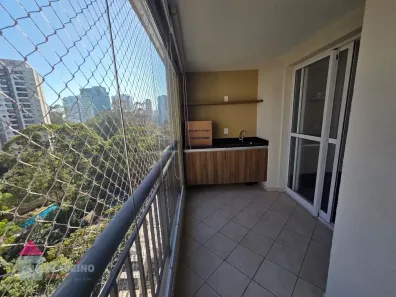 Apartamento com 3 Quartos para alugar, 69m² no Vila Andrade, São Paulo