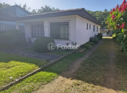 Casa com 3 Quartos à venda, 300m² no Vila Nova, Porto Alegre