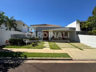 Casa de Condomínio com 3 Quartos para alugar, 245m² no Parque Faber Castell II, São Carlos