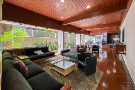 Sobrado com 4 Quartos à venda, 462m² no Butantã, São Paulo
