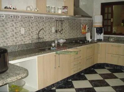 Sobrado com 3 Quartos à venda, 190m² no Morada dos Nobres, Taubaté