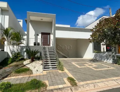 Casa de Condomínio com 3 Quartos à venda, 210m² no Swiss Park, Campinas