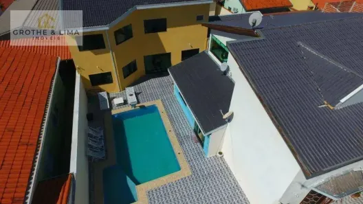 Casa com 5 Quartos à venda, 380m² no Village das Flores, Caçapava