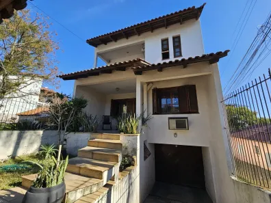 Sobrado com 3 Quartos à venda, 251m² no Nonoai, Porto Alegre
