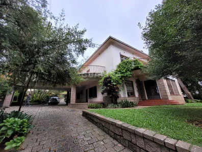 Imóvel Comercial com 4 Quartos para alugar, 500m² no Tristeza, Porto Alegre