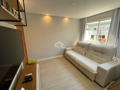 Casa de Condomínio com 2 Quartos à venda, 54m² no Olaria, Canoas