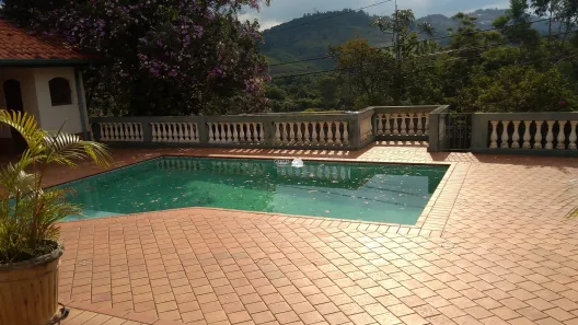 Casa com 4 Quartos à venda, 700m² no Recanto Amapola, Bragança Paulista