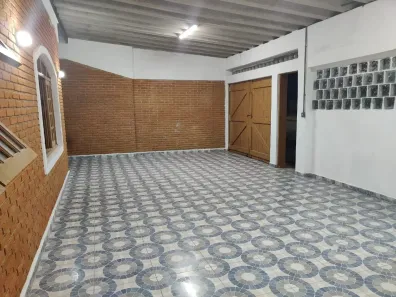 Casa com 2 Quartos à venda, 170m² no Jardim Satélite, São José dos Campos