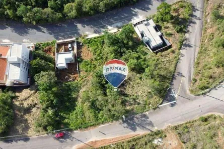 Lote/Terreno à venda, 349m² no Jardim Bandeirantes, Poços de Caldas