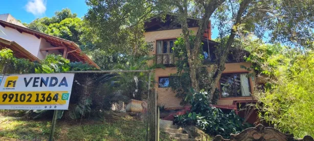 Casa com 2 Quartos à venda, 180m² no Rio Tavares, Florianópolis