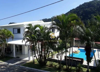Sobrado com 3 Quartos à venda, 200m² no Paúba, São Sebastião