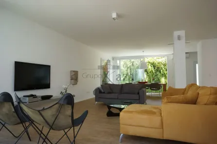 Casa com 3 Quartos à venda, 255m² no Alto de Pinheiros, São Paulo