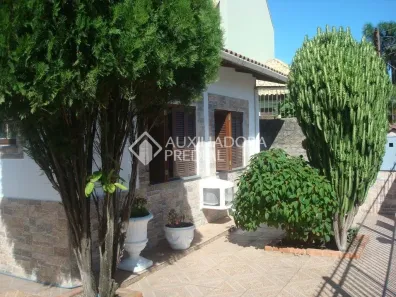 Casa com 3 Quartos à venda, 160m² no Camaquã, Porto Alegre