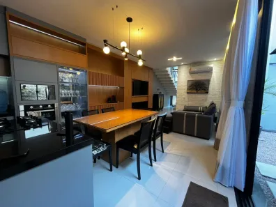 Casa de Condomínio com 3 Quartos à venda, 184m² no Beira Rio, Biguaçu