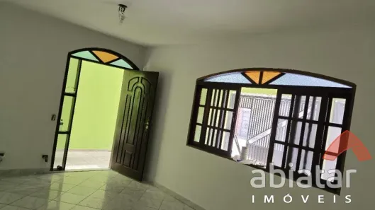 Casa com 2 Quartos à venda, 180m² no Jardim São Salvador, Taboão da Serra