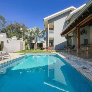 Casa com 3 Quartos à venda, 239m² no Jardim Burle Marx, Londrina