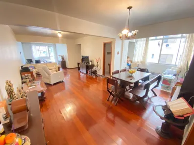 Apartamento com 3 Quartos à venda, 141m² no Centro, Florianópolis