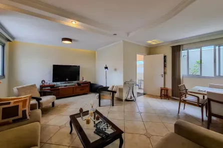 Casa com 3 Quartos à venda, 220m² no Vila Mariana, São Paulo