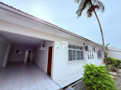 Casa com 3 Quartos à venda, 162m² no Centro, Palhoça