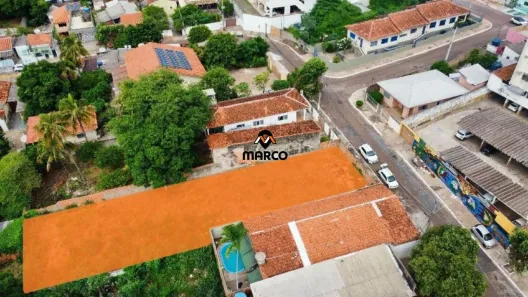 para alugar, 704m² no Araés, Cuiabá