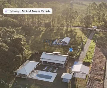 Fazenda/Sítio com 3 Quartos à venda, 346m² no Centro, Itatiaiuçu