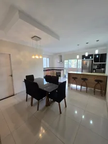 Sobrado com 3 Quartos à venda, 213m² no Loteamento Serra dos Cristais, Várzea Paulista