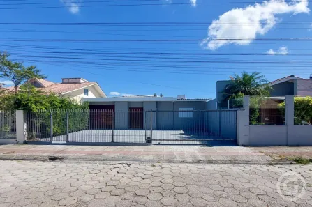 Ponto Comercial para alugar, 126m² no Santa Mônica, Florianópolis