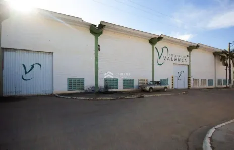 Galpão/Depósito/Armazém para alugar, 2048m² no , Mairinque