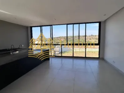 Sobrado com 4 Quartos para alugar, 280m² no Granja Marileusa, Uberlândia