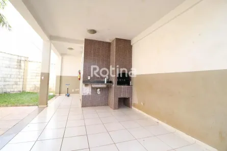 Apartamento com 3 Quartos para alugar, 75m² no Santa Luzia, Uberlândia