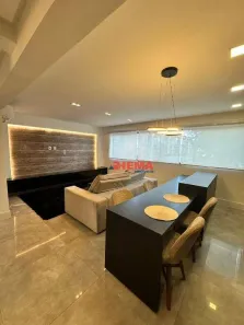 Sobrado com 3 Quartos à venda, 180m² no Vila Mathias, Santos