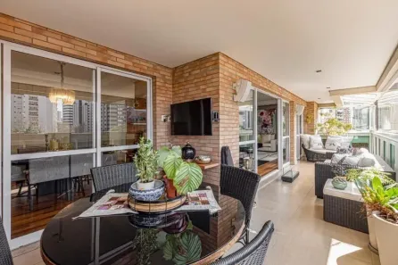 Apartamento com 4 Quartos à venda, 245m² no Cidade Monções, São Paulo