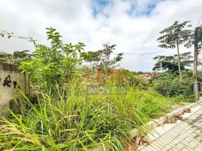 Lote/Terreno à venda, 260m² no Itaipu, Niterói