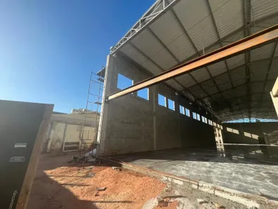 Galpão/Depósito/Armazém para alugar, 2200m² no Vila Garcia, Jundiaí