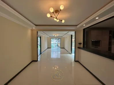 Casa com 4 Quartos à venda, 330m² no Lagoa, Macaé
