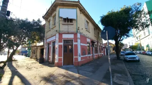 Sala Comercial à venda, 367m² no Floresta, Porto Alegre