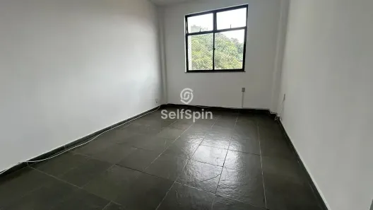 Apartamento com 2 Quartos para alugar, 72m² no Santa Rosa, Niterói