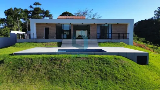 Casa com 3 Quartos à venda, 195m² no Penedo, Itatiaia