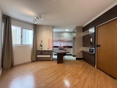 Apartamento com 2 Quartos para alugar, 49m² no Parque Industrial, Maringá