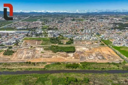 Lote/Terreno à venda, 310m² no Parque da Fonte, São José dos Pinhais